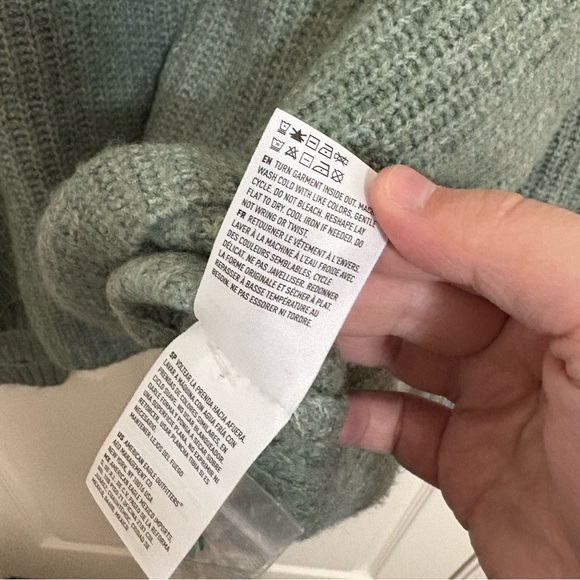 American Eagle Outfitters Green Soft Collared Quarter Button Up Sweater - Picture 6 of 8